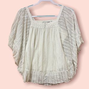 White flowy lace short sleeve top with built in white tank top size medium